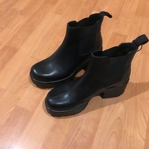 Vagabond Dioon platform boots